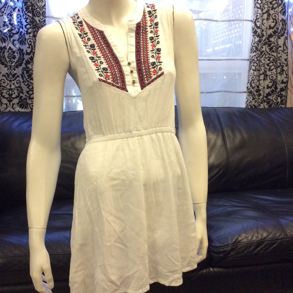 White sleeveless boho cross stitch mini dress